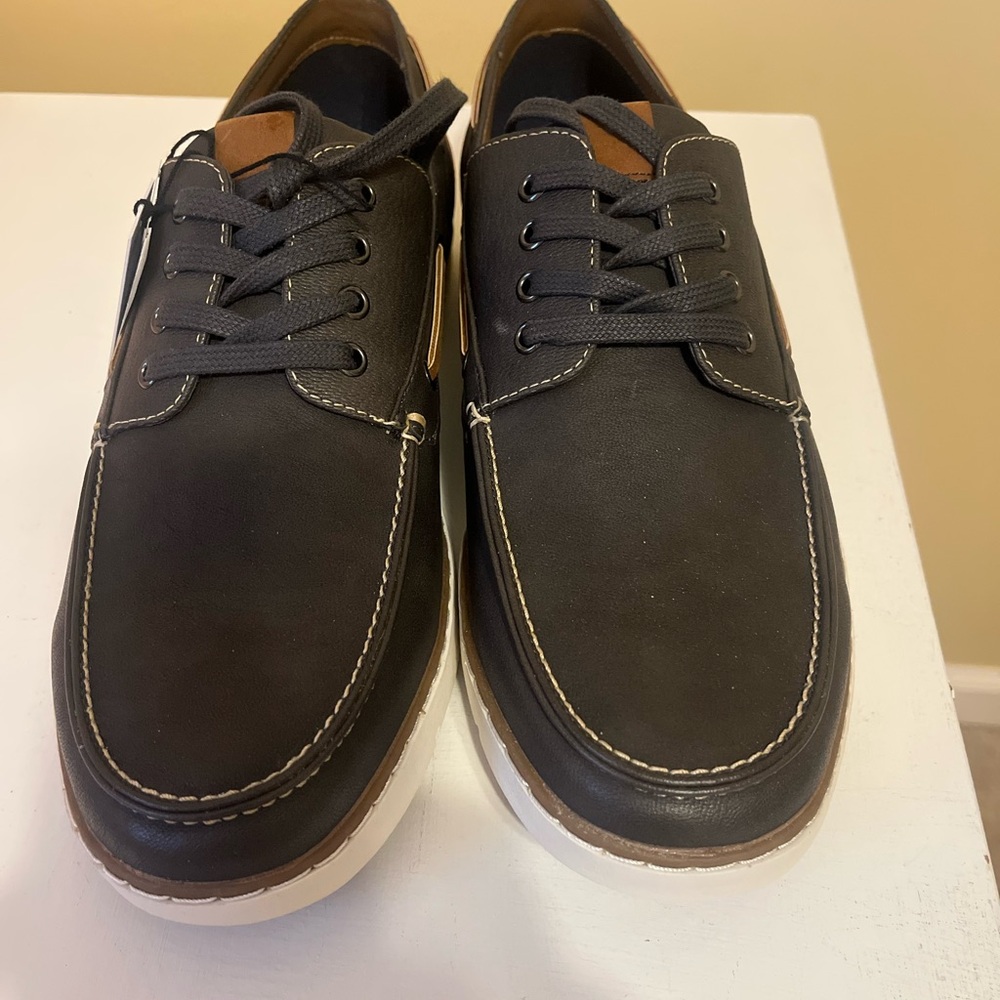 NWT  Vintage Sonoma charcoal grey/camel lace up Boat Shoes for Men size 10M
